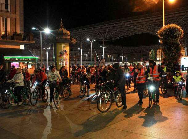 Cyclistes brillez ! Jusqu’au 14 novembre © Sébastien Coquille / Amiens Métropole Cyclistes brillez ! Jusqu’au 14 novembre © Sébastien Coquille / Amiens Métropole