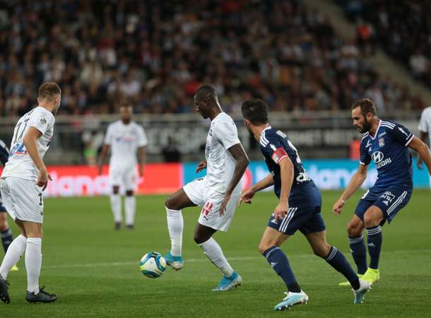 Relégation de l’Amiens SC en ligue 2 sur tapis vert : Amiens Métropole va saisir la justice. © Laurent Rousselin Relégation de l’Amiens SC en ligue 2 sur tapis vert : Amiens Métropole va saisir la justice. © Laurent Rousselin