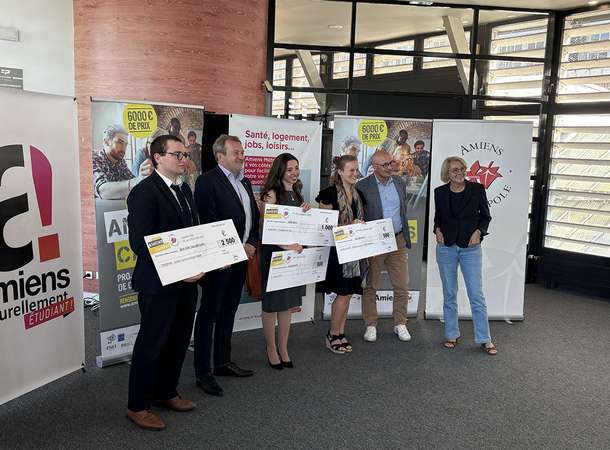 Communiqué de presse - Remise des prix du Challenge Amiens Campus au Quai de l'innovation © Laurent Rousselin Communiqué de presse - Remise des prix du Challenge Amiens Campus au Quai de l'innovation © Laurent Rousselin