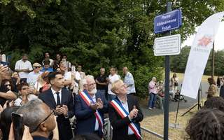 Inauguration de la plaque commémorative en hommage à Abderahmane Rabah