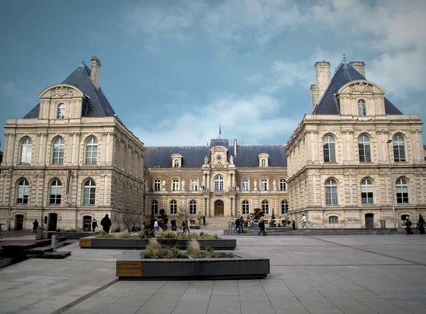 Mairie secteur Centre © @rmel Drane Mairie secteur Centre © @rmel Drane