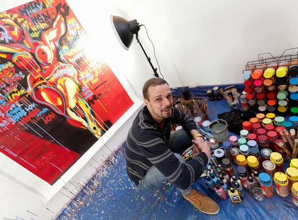 L’art d’écrire en dessinant © Laurent Rousselin – Amiens Métropole L’art d’écrire en dessinant © Laurent Rousselin – Amiens Métropole