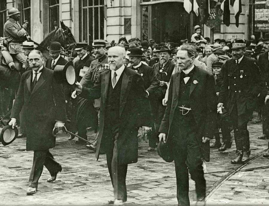 Ces présidents  en visite à Amiens 7 © Archives municipales et communautaires d'Amiens / réf 11Z138