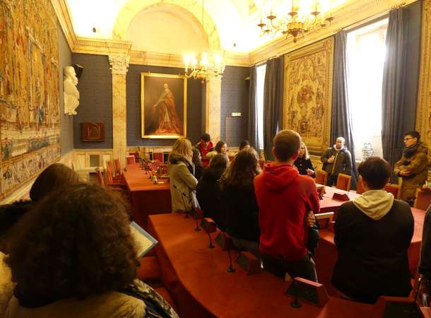 120 jeunes dans un fauteuil © Lysiane Voisin - Amiens Métropole 120 jeunes dans un fauteuil © Lysiane Voisin - Amiens Métropole