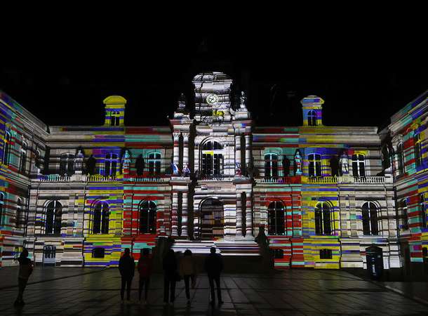 Le video mapping investit le quartier Saint-Jacques © Laurent Rousselin