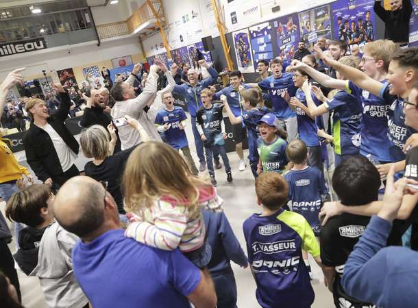 L'ASTT en plein ping-bang © Laurent Rousselin