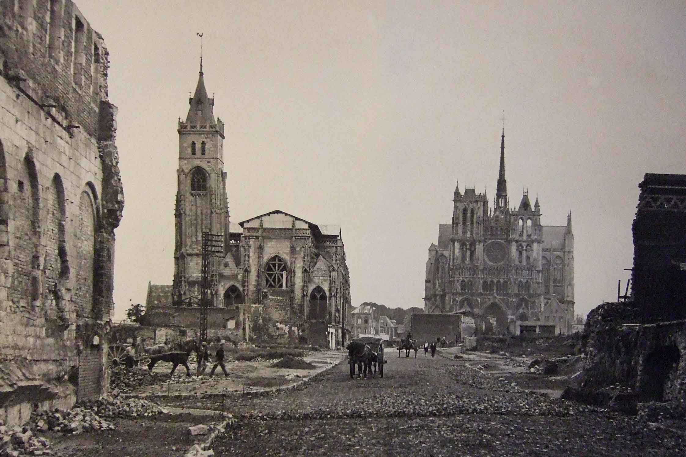 Saint-Germain-L’Écossais bien dans son assiette 2 © Archives municipales et communautaires d’Amiens réf. 10Z513