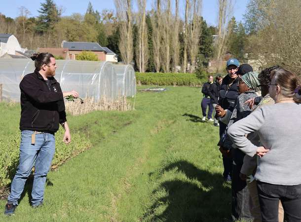 Cultiver la terre et le lien social © Cristopher Leger