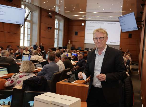 Frédéric Fauvet élu président d’Amiens Métropole © Laurent Rousselin