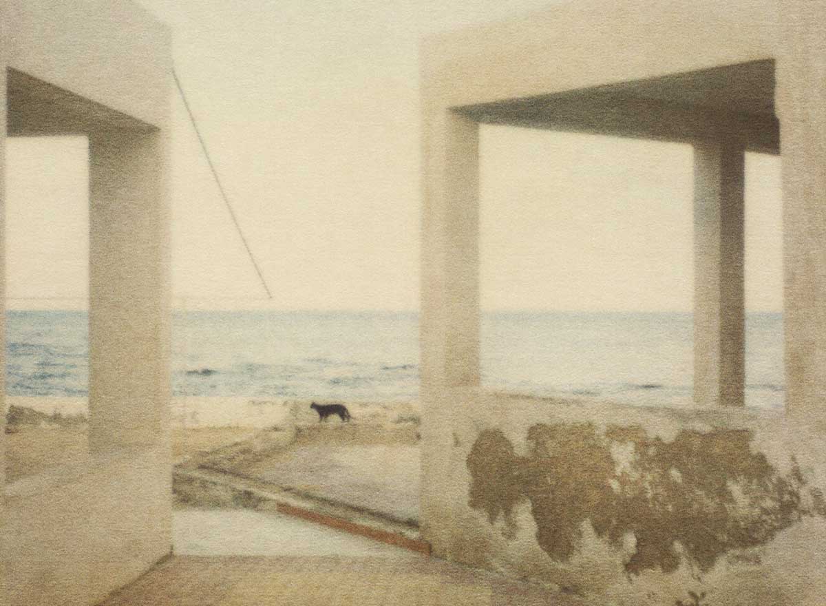 La minérale Égypte de Flore © Flore, (sans titre), série Alex Memories, 2025 (détail) tirage pigmentaire d’après Polaroid. © Flore, avec l’aimable autorisation de la Galerie Clémentine de la Féronnière