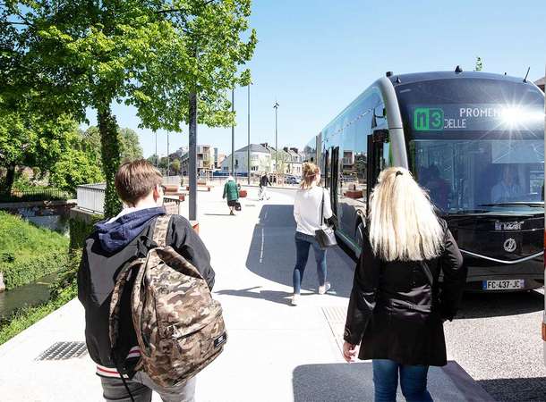Bus: la gratuité pour les jeunes au carrefour des débats © Laurent Rousselin