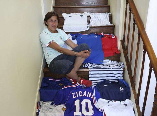Magali Contant : « J’ai tous les maillots des Bleus » © Laurent Rousselin
