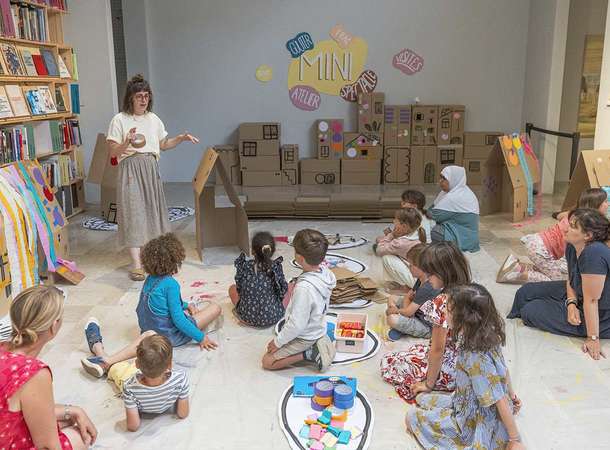 Mini-visiteurs, maxi-art © Bastien Pradeau