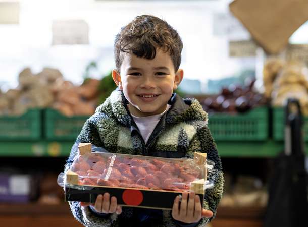 Les enfants font leur marché © Getty Images