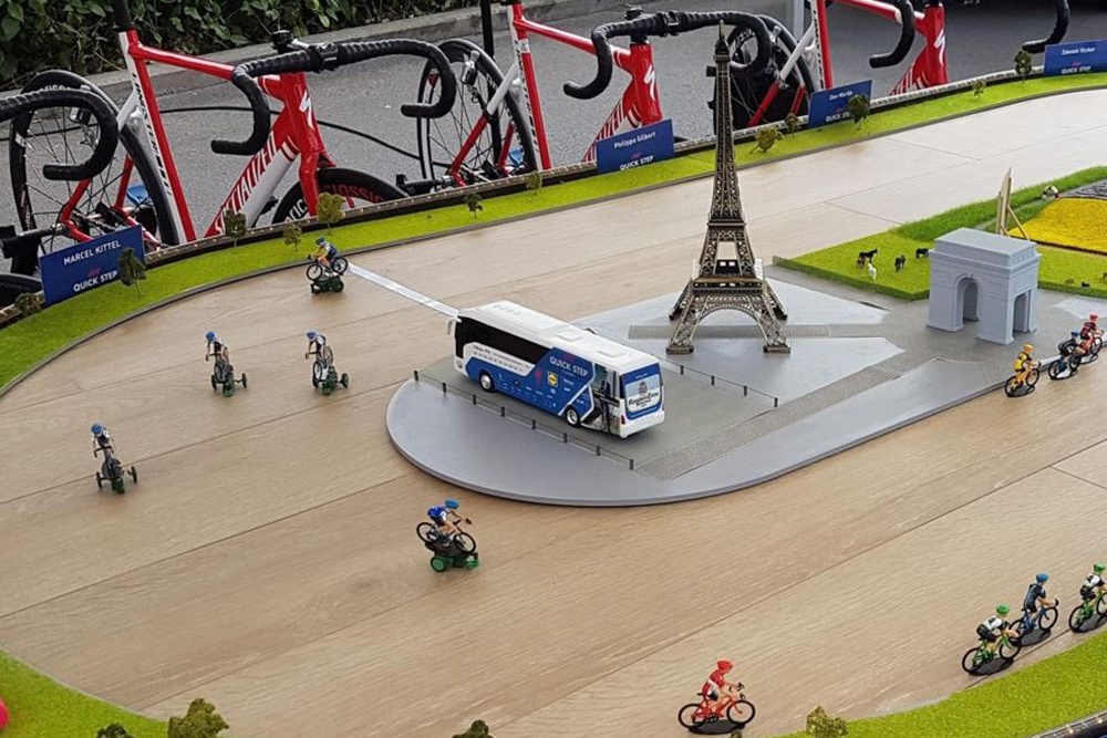 Table vélodrome © Animotion