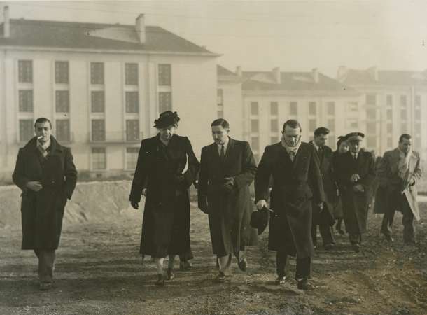 Visite de membres de l'ONU à Amiens le 28 novembre 1948 (9Fi1276, Archives municipales et communautaires d'Amiens) © @Archives municipales et communautaires d'Amiens