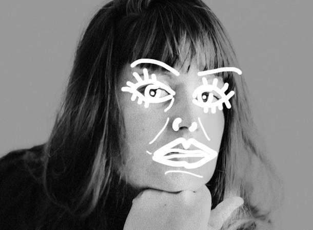 Dedans / Dehors - Quand l'art arrête les passants : portrait de Lucile Jahrling