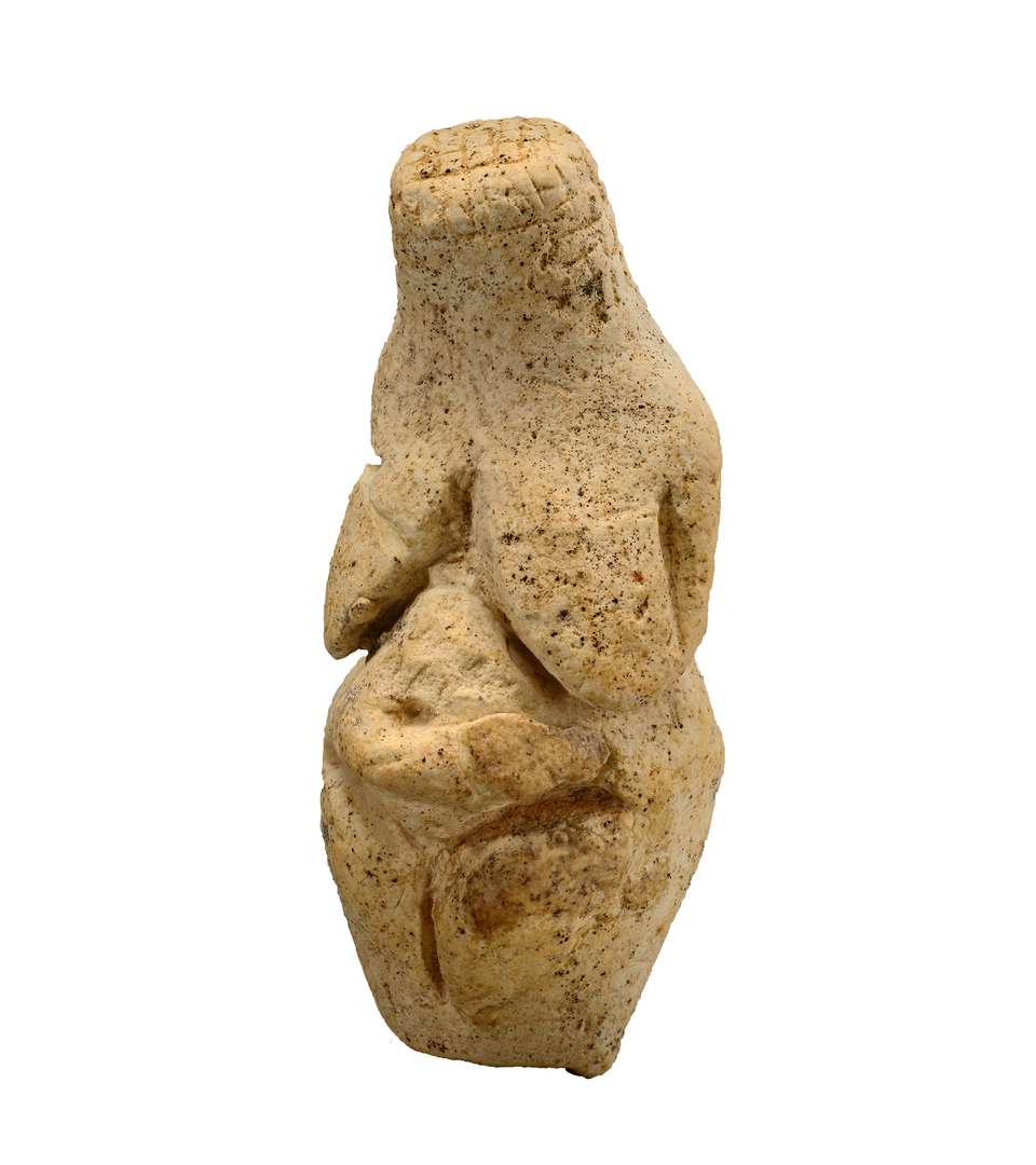 Dame d’Amiens, craie, trouvée en 2019, Musée de Picardie, Amiens © Franck Boucourt pour Amiens Mértropole Dame d’Amiens, craie, trouvée en 2019, Musée de Picardie, Amiens © Franck Boucourt pour Amiens Mértropole