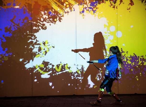 Light spray © Aram Boghosian Light spray © Aram Boghosian