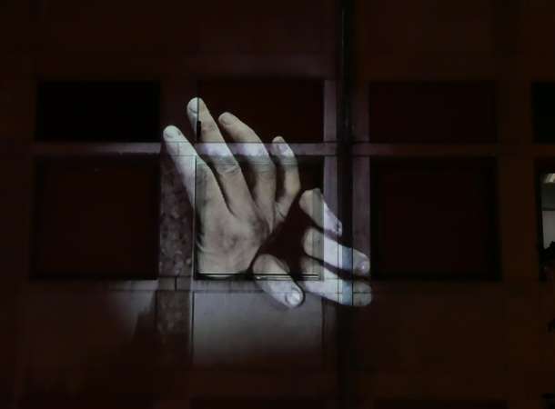 Behind the walls © Nathalie Maufroy