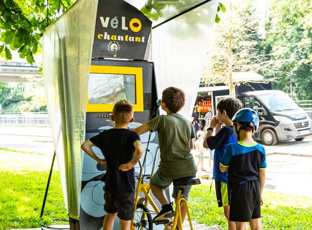 Le Vélo en chantant © Lukas Noels