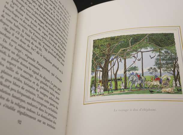 Le livre élevé en sacré 05 © LR