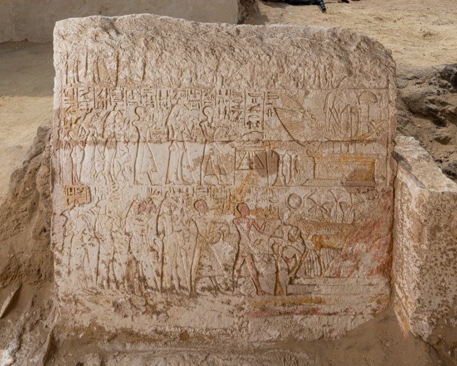 Légende et crédit Murs ornés de la chapelle funéraire de Youyou à Saqqarah découverts en 2023 © Expédition Leyde-Turin à Saqqarah