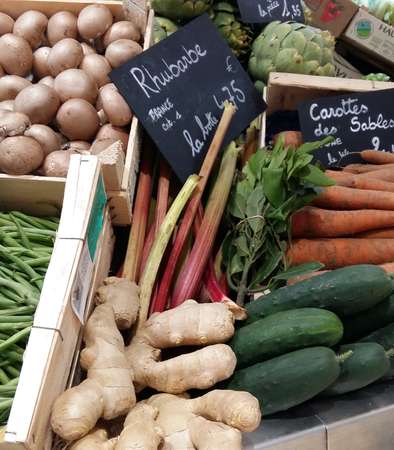 Etal légumes halles © OT Amiens Métropole / SC
